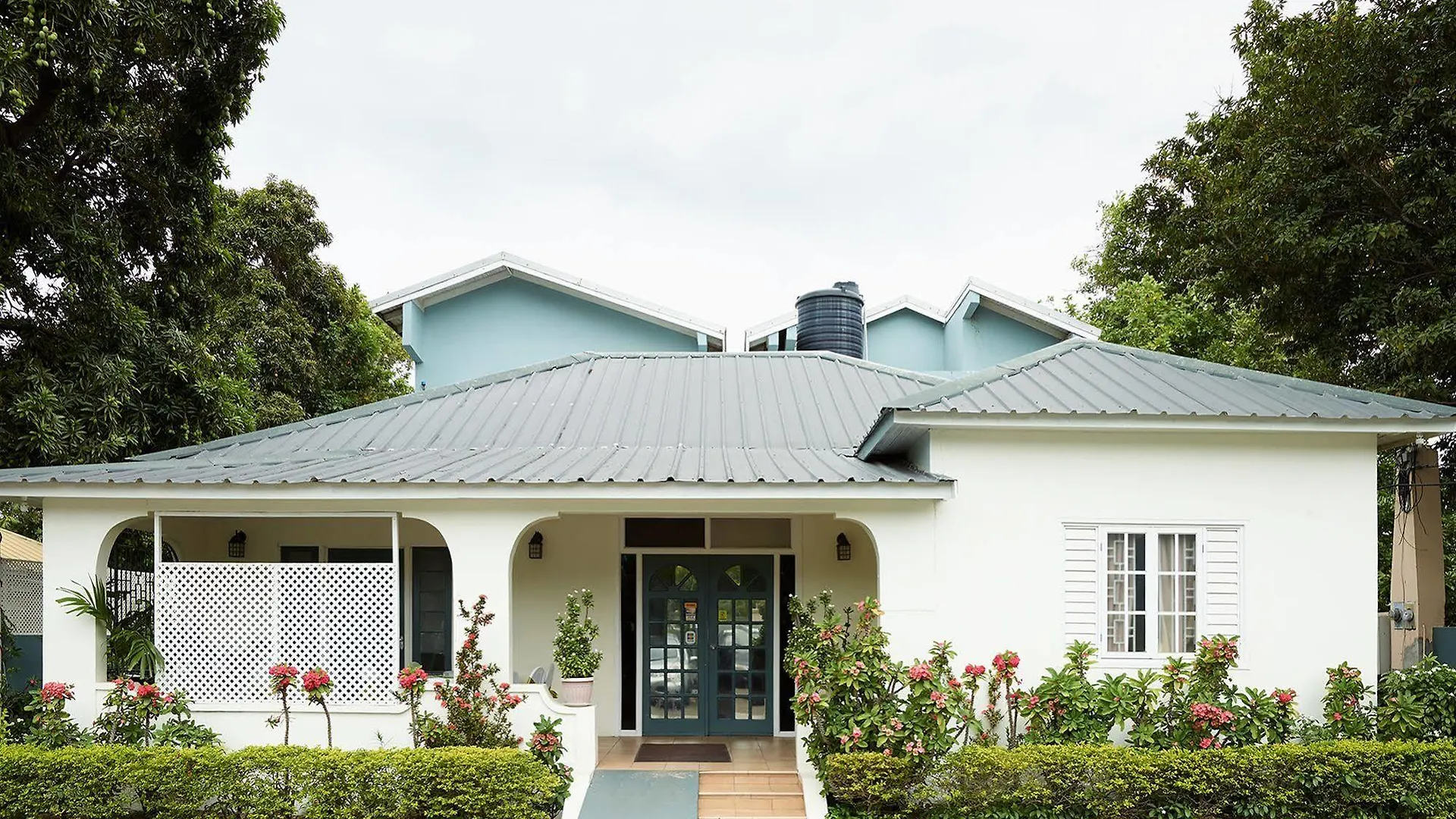 Shirley Retreat Hotel Kingston 3*,